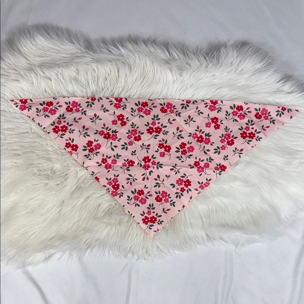 Chic Floral Dog Bandana in Pink